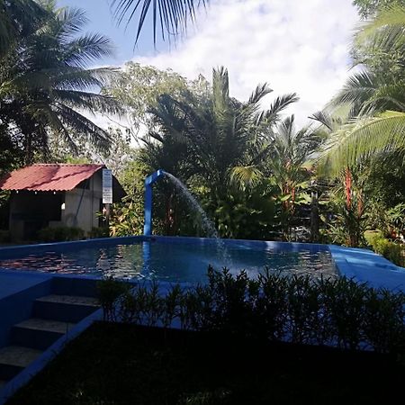 Villas Maria Luisa อูวีตา ภายนอก รูปภาพ