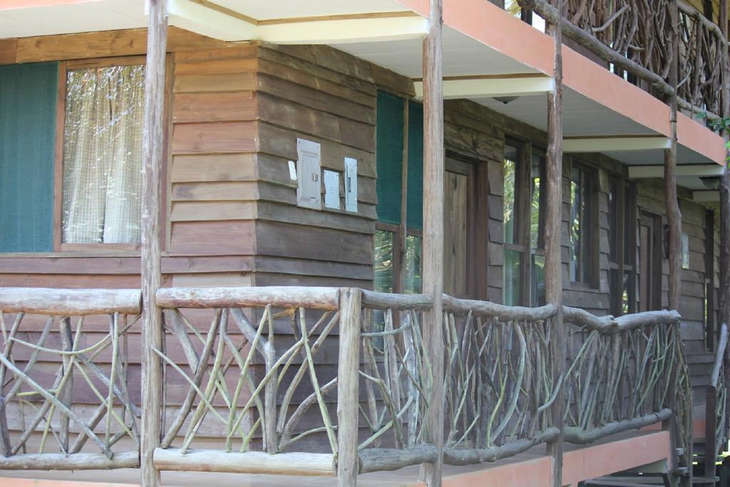 Villas Maria Luisa อูวีตา ภายนอก รูปภาพ