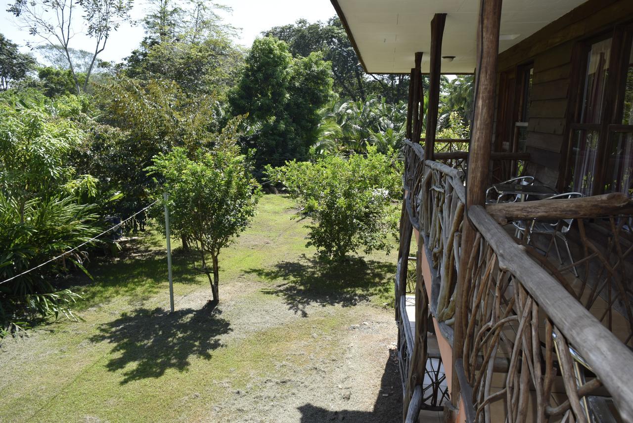 Villas Maria Luisa อูวีตา ภายนอก รูปภาพ