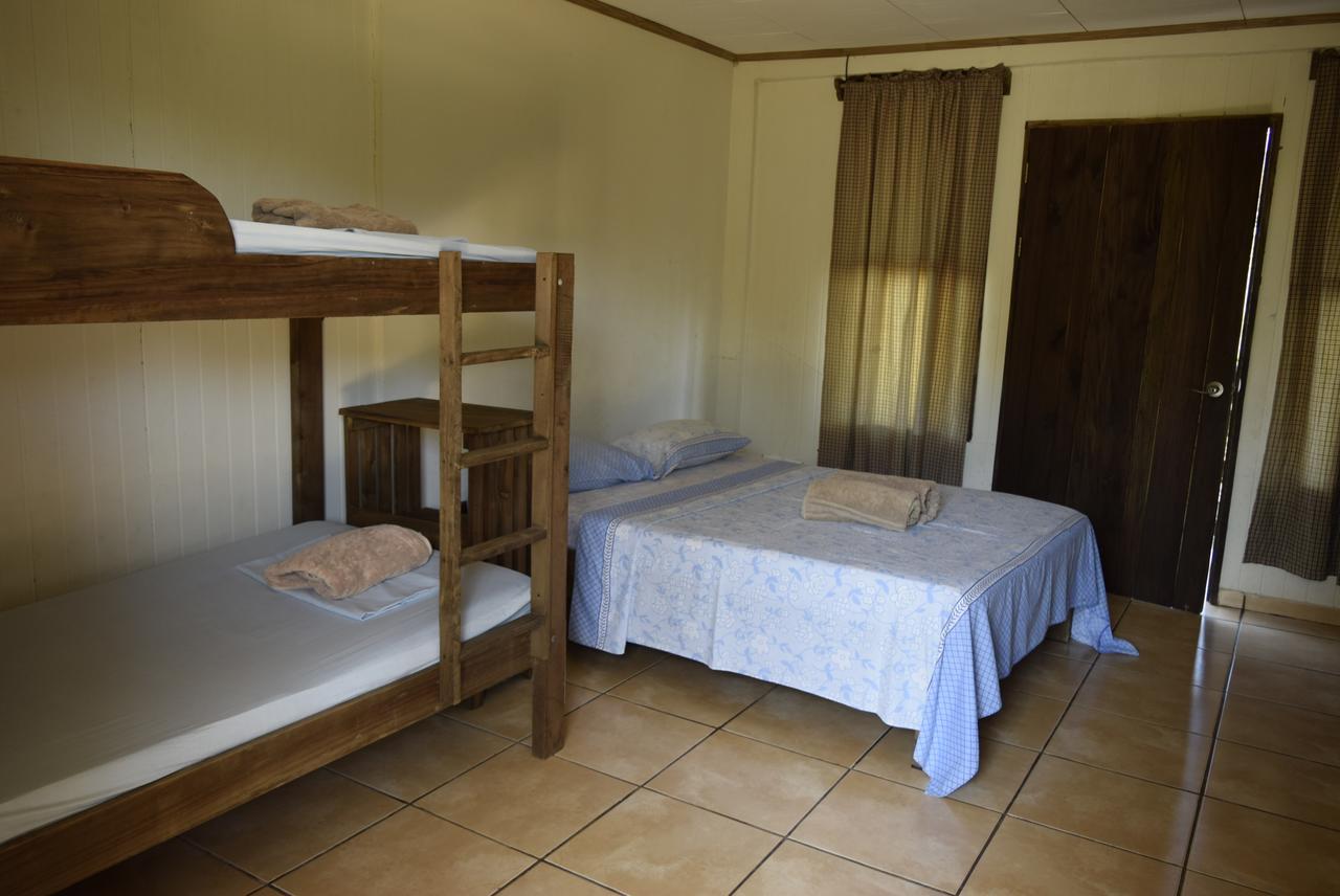 Villas Maria Luisa อูวีตา ภายนอก รูปภาพ