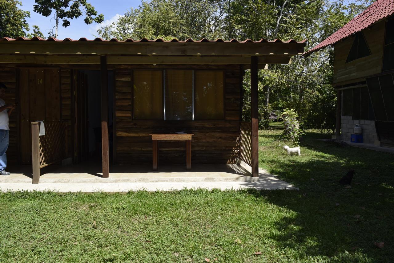 Villas Maria Luisa อูวีตา ภายนอก รูปภาพ
