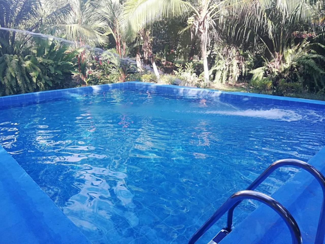 Villas Maria Luisa อูวีตา ภายนอก รูปภาพ