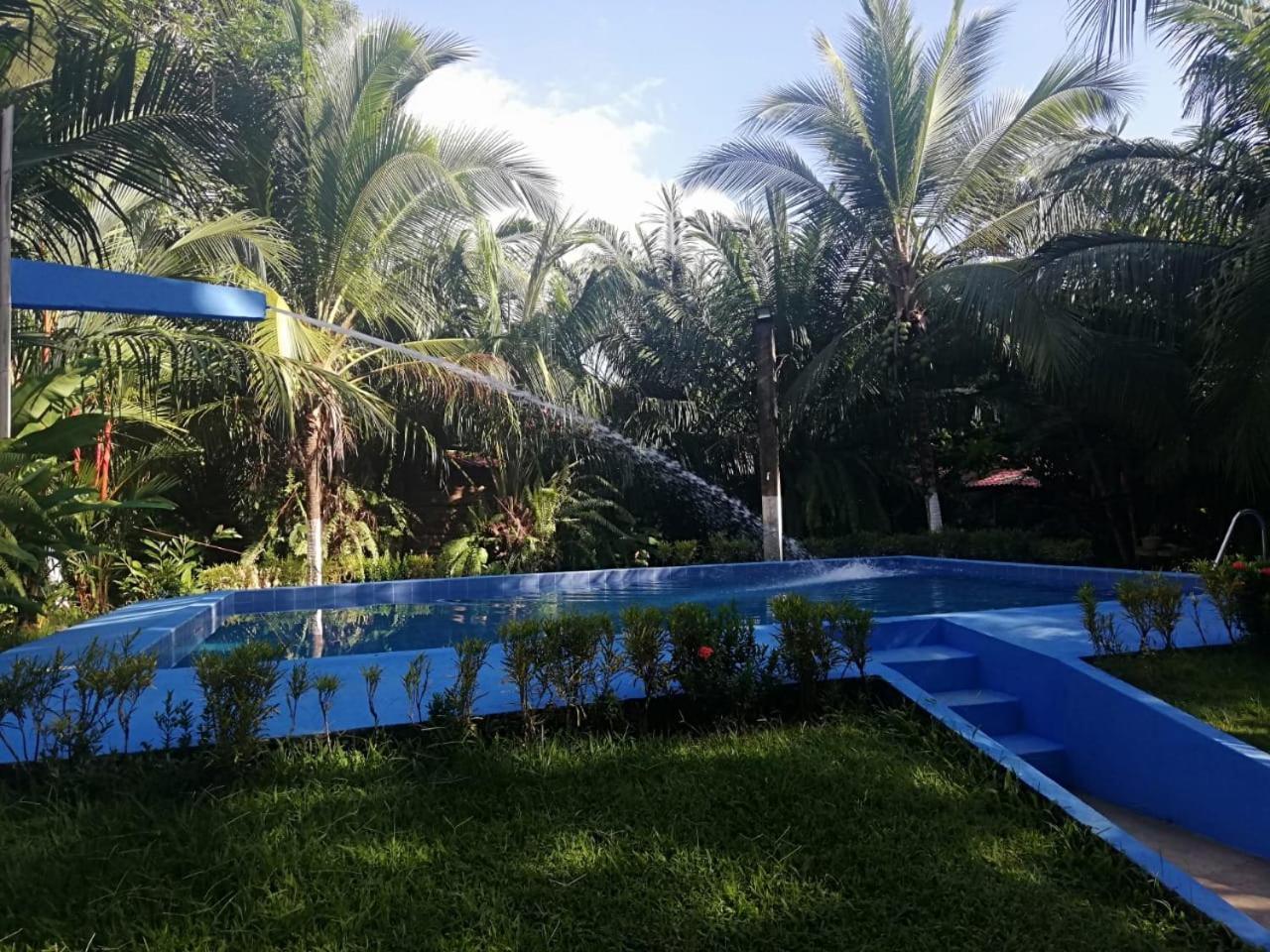 Villas Maria Luisa อูวีตา ภายนอก รูปภาพ